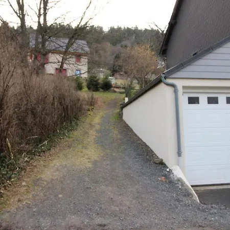 T3 Au Mont-dore Avec Wifi, Proche Centre, Ideal Familles, 5 Pers, 2 - Fr-1-608-35 Apartment *